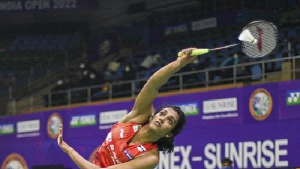 পিভি সিন্ধু জিতলেন সৈয়দ মোদীর মহিলা সিঙ্গলস খেতাব, করোনা হানায় বাতিল পুরুষদের ফাইনাল! পিভি সিন্ধু জিতলেন সৈয়দ মোদীর মহিলা সিঙ্গলস খেতাব, করোনা হানায় বাতিল পুরুষদের ফাইনাল!