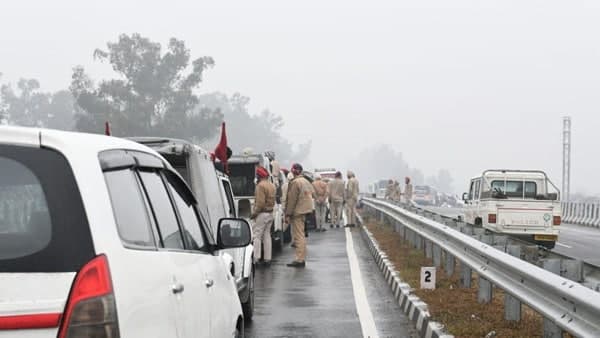 কীভাবে খবর ফাঁস, প্রশ্ন স্মৃতির