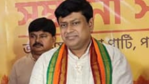 তৃণমূলের অধ্যাপক সংগঠনের সদস্য সুকান্ত মজুমদার!