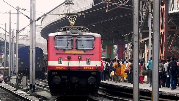 গ্রামবাসীর বাধায় না হল রায়না, না রায়নগর