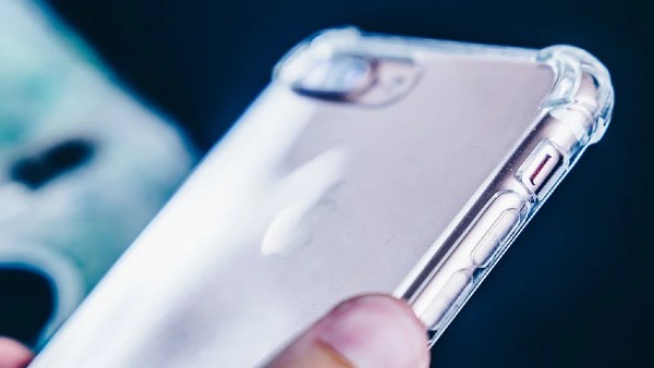 Clear Case এর বিশেষত্ব কী