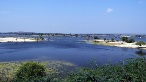নদীর বর্ণনা