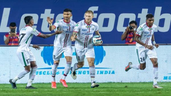 এটিকে মোহনবাগানকে রুখে দিল ওডিশা এফসি, রয় কৃষ্ণর লাল কার্ড এটিকে মোহনবাগানকে রুখে দিল ওডিশা এফসি, রয় কৃষ্ণর লাল কার্ড