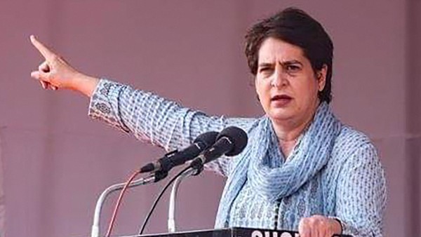আক্রমণ প্রিয়াঙ্কা গান্ধীর