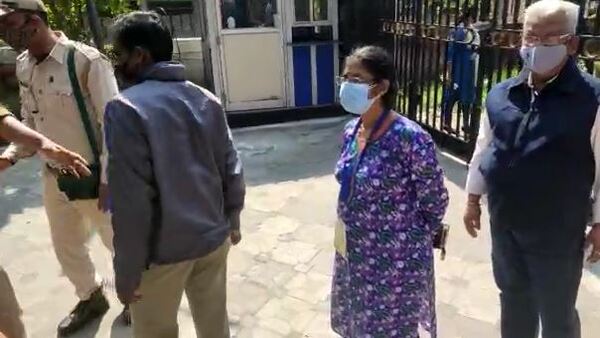 প্রাক্তন তৃণমূল নেতার ওয়ার্ডকে টার্গেট