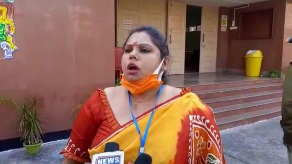 সকাল থেকে ভুয়ো ভোটারের দাপাদাপি