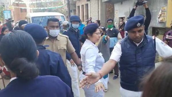 ভোটের নামে প্রহসন