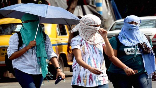 কলকাতার আকাশ মেঘলা থাকবে