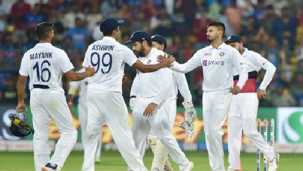 দেশের মাটিতে টেস্টে বুমরাহর নজির! ব্যাকফুটে লঙ্কা দেশের মাটিতে টেস্টে বুমরাহর নজির! ব্যাকফুটে লঙ্কা