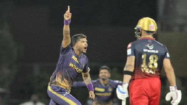 শুরুতে চাপে আরসিবি