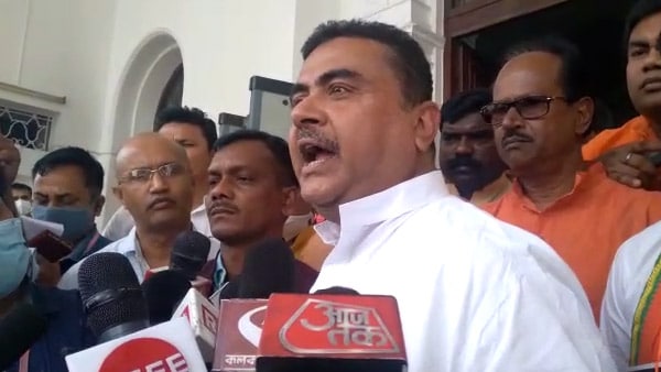 বিরোধী দলনেতার বক্তব্যে বাধা দেওয়ার অভিযোগ