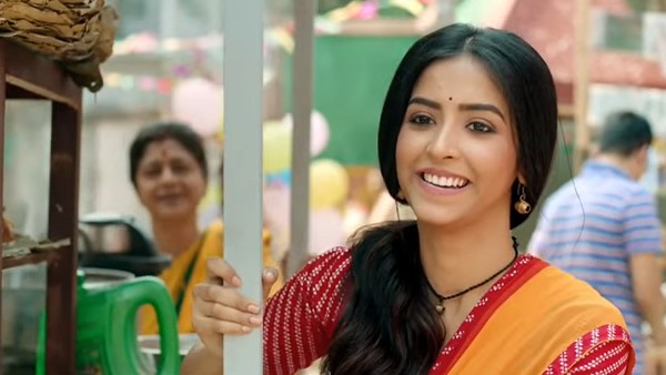 সোমবার থেকে জি বাংলায় শুরু নতুন ধারাবাহিক ‘উড়ন তুবড়ি’ সোমবার থেকে জি বাংলায় শুরু নতুন ধারাবাহিক ‘উড়ন তুবড়ি’