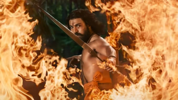 এসএস রাজামৌলির ‘বাহুবলী’-র রেকর্ড ভেঙে ‘আরআরআর’ ঝড় বক্স অফিসে এসএস রাজামৌলির ‘বাহুবলী’-র রেকর্ড ভেঙে ‘আরআরআর’ ঝড় বক্স অফিসে