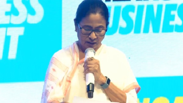 সবাইকে বাংলায় বিনিয়োগের আর্জি মমতার