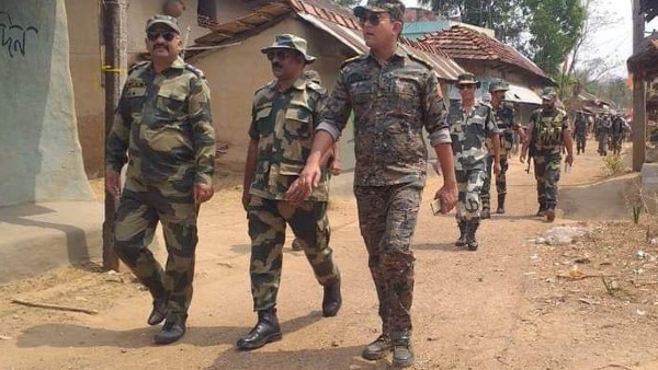 জঙ্গলমহলে নতুন করে মাও-আতঙ্কের নেপথ্যে কার?
