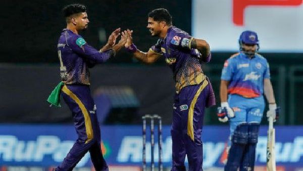 লিগ টেবলে দুই দলের অবস্থান: