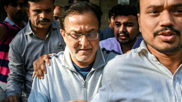 চাপ দিয়েছিলেন মুরলি দেওরা ও আহমেদ প্যাটেল