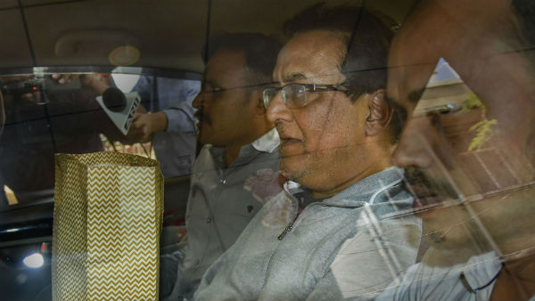 রানা কাপুরের বিরুদ্ধে অভিযোগ
