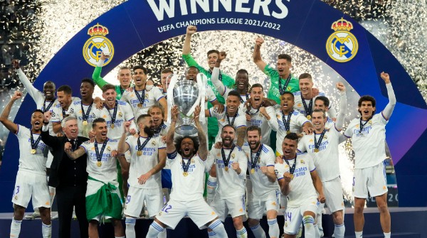 Champions League: লিভারপুলের বিরুদ্ধে দুরন্ত জয়, ফের ইউরোপ সেরা রিয়াল মাদ্রিদ Champions League: লিভারপুলের বিরুদ্ধে দুরন্ত জয়, ফের ইউরোপ সেরা রিয়াল মাদ্রিদ