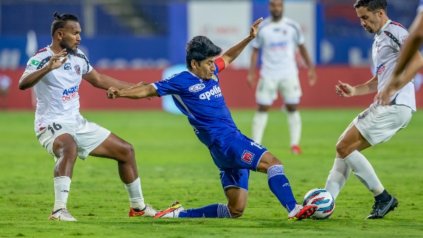 তারকা মিডফিল্ডারের সঙ্গে আরও দুবছর চুক্তি বাড়ালো দুবারের আইএসএল চ্যাম্পিয়ন চেন্নাইয়ান এফসি তারকা মিডফিল্ডারের সঙ্গে আরও দুবছর চুক্তি বাড়ালো দুবারের আইএসএল চ্যাম্পিয়ন চেন্নাইয়ান এফসি