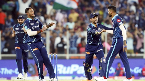 IPL 2022: আইপিএল চ্যাম্পিয়ন হয়ে রিয়াল মাদ্রিদের করা টুইট রিটুইট করল গুজরাত টাইটানস, কী লেখা রয়েছে সেই বার্তায় IPL 2022: আইপিএল চ্যাম্পিয়ন হয়ে রিয়াল মাদ্রিদের করা টুইট রিটুইট করল গুজরাত টাইটানস, কী লেখা রয়েছে সেই বার্তায়