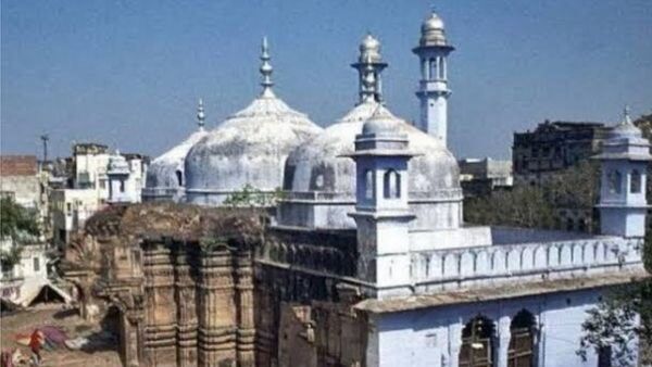 জ্ঞানবাপী মসজিদে শিবলিঙ্গ পাওয়ার দাবি