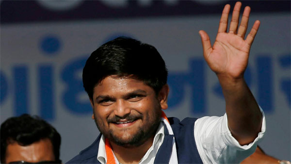 কংগ্রেসের শীর্ষ নেতৃত্ব গুজরাতিদের সম্মান করে না!