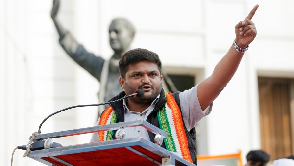 কংগ্রেসেই থাকতে চান