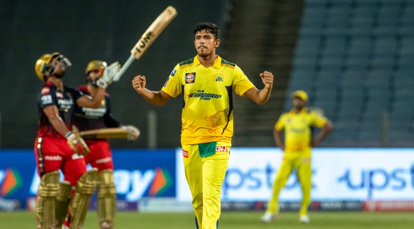 ১০৭ কেজি ওজেনছিল থিকশানার: