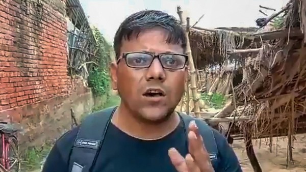 মিড–ডে মিলে পড়ুয়াদের রুটি–নুন খাওয়ানোর খবর ফাঁস করে শিরোনামে আসা সাংবাদিক প্রয়াত মিড–ডে মিলে পড়ুয়াদের রুটি–নুন খাওয়ানোর খবর ফাঁস করে শিরোনামে আসা সাংবাদিক প্রয়াত