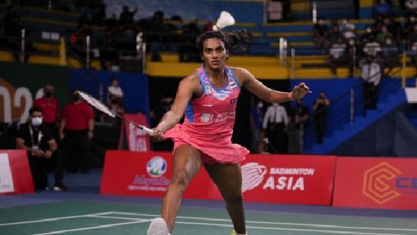 Uber Cup Finals: দুরন্ত পিভি সিন্ধু, এক ম্যাচ বাকি থাকতেই শেষ আটের ছাড়পত্র অর্জন করে ফেলল ভারত Uber Cup Finals: দুরন্ত পিভি সিন্ধু, এক ম্যাচ বাকি থাকতেই শেষ আটের ছাড়পত্র অর্জন করে ফেলল ভারত