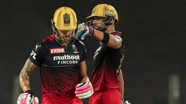 IPL 2022: চেন্নাইয়ের বিরুদ্ধে ১৭৩/৮ তুলল ব্যাঙ্গালোর IPL 2022: চেন্নাইয়ের বিরুদ্ধে ১৭৩/৮ তুলল ব্যাঙ্গালোর