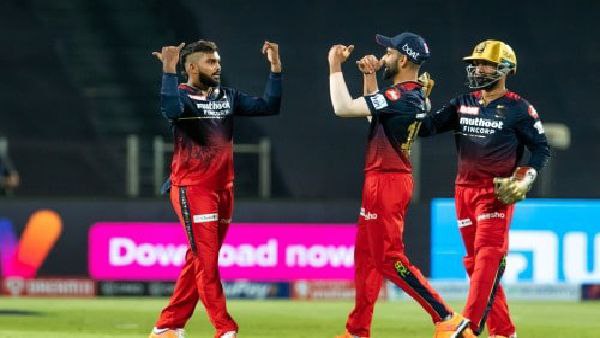 সেরা বোলিংয়ের তালিকায় ১৪ নম্বরে