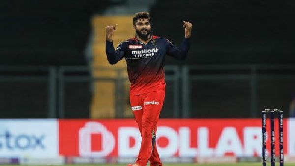 বেগুনি টুপির দৌড়
