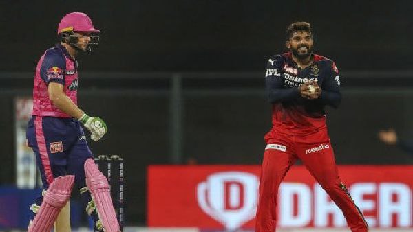 প্রথম একাদশে কারা?