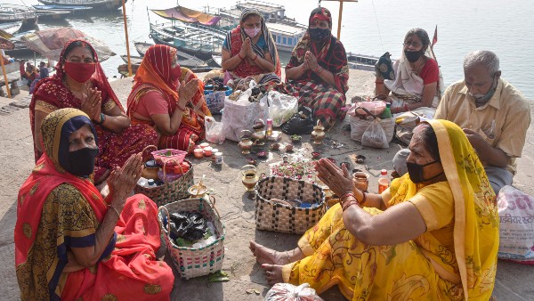 'স্নাত্ত্বা হুত্বা চ দত্ত্বা চ জপত্ওয়ানন্তফলম্ লভেত্।'