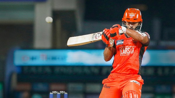 টি-২০ ক্রিকেটে ২৫০০ রান স্পর্শের হাতছানি রাহুল ত্রিপাঠীর সামনে: