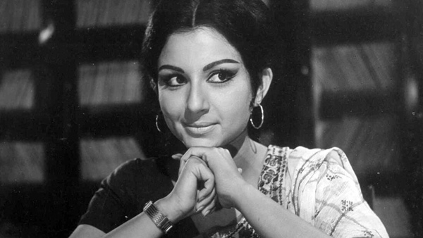 গুলমোহর'এর ফুল