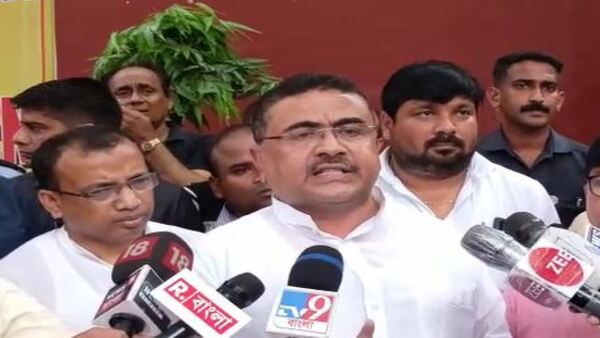 বিজেপিতে রক্তক্ষরণ, শুভেন্দু ভাঙন রোখার দায়িত্বে