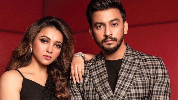 ব্রেকআপের গুজব উড়িয়ে বনি জন্মদিনে উইশ করলেন কৌশানিকে ব্রেকআপের গুজব উড়িয়ে বনি জন্মদিনে উইশ করলেন কৌশানিকে