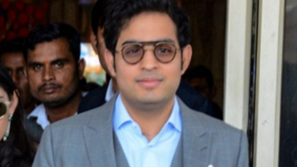 স্নাতক হওয়ার পরেই পরিচালন পর্ষদে