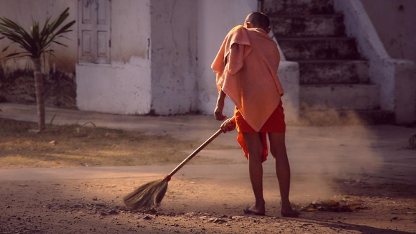 ঝাড়ু দেবেন না