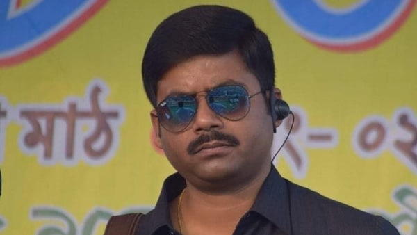 গরু পাচার-কাণ্ডে গ্রেফতার গরু পাচার-কাণ্ডে গ্রেফতার