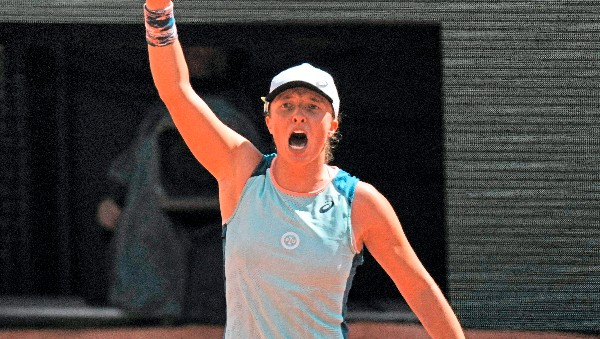 French Open: মহিলাদের সিঙ্গলসে রোলাঁ গারোর ফাইনালে শীর্ষ তারকা French Open: মহিলাদের সিঙ্গলসে রোলাঁ গারোর ফাইনালে শীর্ষ তারকা