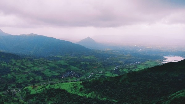 আগুম্বে