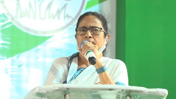 বিকাশ রঞ্জনকে িনশানা