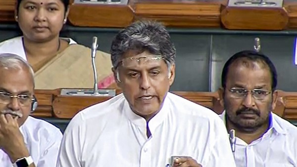 মনীশ তিওয়ারির সঙ্গে কংগ্রেসের সম্পর্ক
