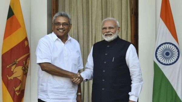 শ্রীলঙ্কার প্রেসিডেন্ট এবং ভারতের প্রধানমন্ত্রীর দিকে অভিযোগ