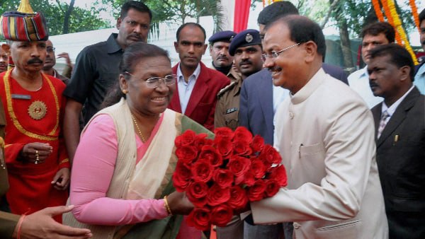 আর্টস নিয়ে পড়াশুনা