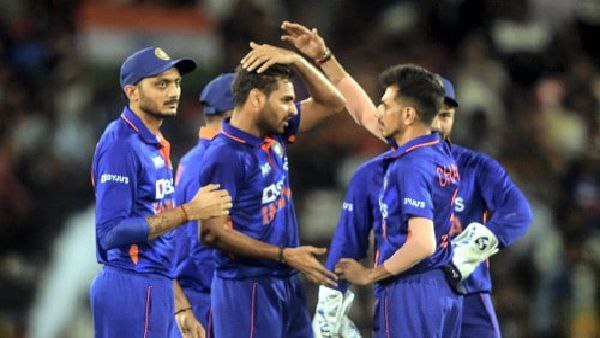 IND vs SA: দক্ষিণ আফ্রিকার বিরুদ্ধে দ্বিতীয় টি-২০ ম্যাচে ভারতের হারের কারণ তুলে ধরলেন গাভাসকর IND vs SA: দক্ষিণ আফ্রিকার বিরুদ্ধে দ্বিতীয় টি-২০ ম্যাচে ভারতের হারের কারণ তুলে ধরলেন গাভাসকর